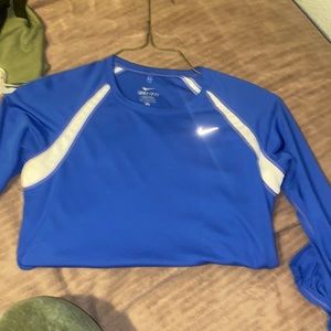 Nike long sleeve top